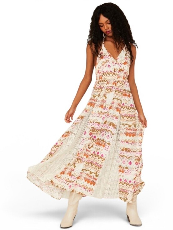 Shyanne Dresses & Skirts - SHYANNE Southwestern Halter Lace Detail Flowy Maxi Dress - Small